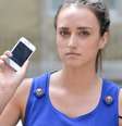 <p>Rebecca Bradbury, de 25 anos, disse que n&atilde;o foi avisada pela operadora antes de ocorrer o d&eacute;bito em sua conta</p>  Foto: Reprodução/Daily Mail