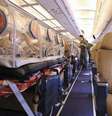 <p>Aeronave equipada com todas as medidas m&eacute;dicas e de seguran&ccedil;a enquanto leva o espanhol infectado pelo v&iacute;rus do Ebola</p>  Foto: EFE
