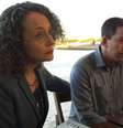 <p>Luciana Genro ao lado do jornalista&nbsp;Gleen Greenwald</p>  Foto: Andre Naddeo / Terra