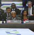 <p>O presidente de Guiné, Alpha Condé, o vice-presidente da Libéria, Joseph Boakai, e o chanceler de Serra Leoa, Samura Kamara, participam de uma cúpula de líderes EUA-África, em Washington, nos Estados Unidos, nesta quarta-feira</p>  Foto: Jonathan Ernst / Reuters