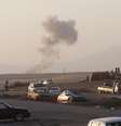 <p>Uma nuvem de fuma&ccedil;a &eacute; vista no c&eacute;u ap&oacute;s os Estados Unidos bombardearem militantes na periferia da cidade de Erbil, Iraque, em&nbsp;8 de agosto</p>  Foto: Khalid Mohammed / AP