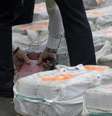 Pacotes de cocaína apreendidos pela polícia espanhola em 2013 (foto de arquivo)  Foto: AFP