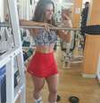 <p>Viviane Araújo tira uma selfie durante treino na academia</p>  Foto: @araujovivianne/Instagram / Reprodução