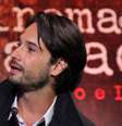 Rodrigo Santoro se emociona ao receber homenagem   Foto: Alex Palarea / AgNews