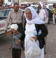 Cerca de 20 mil civis pertencentes à minoria yazidi conseguiram escapar do cerco dos jihadistas do Estado Islâmico (EI) em torno do monte Sinjar  Foto: AP