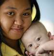 Gammy, hoje com 7 meses, foi considerado por especialistas livre de problemas cardíacos  Foto: Damir Sagolj / Reuters
