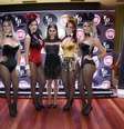 <p>Jessika Alves com as coelhinhas da Playboy</p>  Foto: Felipe Assumpção / AgNews