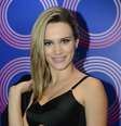 Bianca adotou mistura de bege e platinado  Foto: Ellen Soares/Divulgação/TV Globo