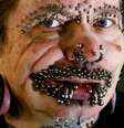 Com 453 peças, o alemão Rolf Buchholz é o recordista mundial em número de piercings pelo corpo  Foto: Markus Schreiber / AP