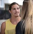 <p>Robertão se interessa pela jornalista Érika</p>  Foto: Raphael Dias/TVGlobo / Divulgação