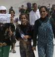 <p>Deslocados da minoria Yazidi marcham em direção ao Curdistão iraquiano em 17 de agosto</p><p> </p>  Foto: Youssef Boudlal / Reuters