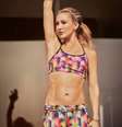 <p>A atriz, mãe de dois filhos, é adepta de diversos exercícios físicos </p>  Foto: Fabletics / Facebook / Reprodução