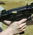 <p>Modelo da arma usada no stand de tiro Last Stop em White Hills</p>  Foto: Twitter