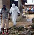 <p>Pessoas infectadas por ebola são colocadas em isolamento por surto de ebola</p>  Foto: ZOOM DOSSO / AFP