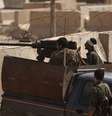 <p>Ainda h&aacute; bombas instaladas em algumas estradas e franco-atiradores jihadistas&nbsp;em edif&iacute;cios da periferia de&nbsp;Zemar</p>  Foto: Rodi Said  / Reuters
