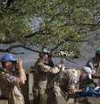 <p>Tropas de observadores da ONU observam a província de Quneitra, Síria, nas Colinas de Golã, em 29 de agosto</p>  Foto: Ariel Schalit / AP