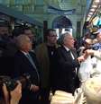 <p>Temer comprou charque para o almoço de domingo no Mercado Público</p>  Foto: Flavia Bemfica / Terra