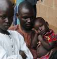 Refugiados da violência do Boko Haram na cidade nigeriana de Wurojuli  Foto: Samuel Ini / Reuters