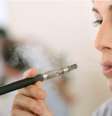 <p>Pesquisadores responsáveis pelo estudo, que também envolveu duas outras universidades britânicas, consideraram as críticas aos cigarros eletrônicos como "equivocadas"</p>  Foto: ThinkStock / Reprodução
