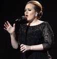 <p>Adele teria convidado Phil para partiipar de música, mas não o procurou depois</p>  Foto: AP
