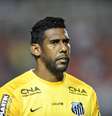 <p>O goleiro Aranha, do Santos, recebeu insultos racista durante uma partida contra o Grêmio em Porto Alegre</p>  Foto: Helio Suenaga / Gazeta Press
