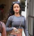 <p>Rihanna reclamou com o canal norte-americano CBS</p>  Foto: The Grosby Group