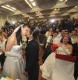 <p>Casamento coletivo foi realizado neste sábado no Salão do Júri do Forum de Santana do Livramento (RS)</p>  Foto: Fabian Ribeiro/Raw Image / FramePhoto