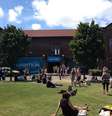 <p>Fachada de um dos prédios da Universidade de Southampton</p>  Foto: Twitter