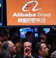 <p>Traders da bolsa&nbsp;durante IPO da Alibaba em Nova Iorque</p>  Foto: Lucas Jackson / Reuters