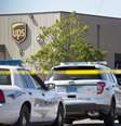 <p>Um ex-funcion&aacute;rio da empresa de envios postais UPS invadiu o local e matou duas pessoas</p>  Foto: Brynn Anderson / AP