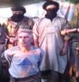 Gourdel foi decapitado pelo grupo Yund al-Jilafa em represália pela participação da França na campanha aérea americana  Foto: Jund al-Khilafa via Youtube / AFP