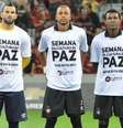 Jogadores do Atlético-PR começam a conviver com vaias na Arena, espantando a "paz" entre elenco e torcida  Foto: Atlético-PR / Divulgação