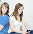 <p>Para os curiosos de plantão, os aplicativos de monitoramento podem ser uma saída para bisbilhotar as chamadas, mensagens e e-mails do smartphone</p>  Foto: iStock