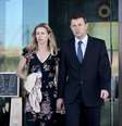 <p>Kate e Gerry McCann deixam a Corte em Lisboa, em 8 de julho, após dar declarações sobre o caso do desaparecimento da filha</p>  Foto: Patricia de Melo Moreira / AFP