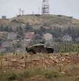 <p>Soldados israelenses patrulham fronteira entre Israel e L&iacute;bano.</p>  Foto: Ali Hashisho / Reuters