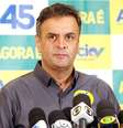 <p>Aécio disse que é "estarrecedor" a presidente se indignar com a divulgação do escândalo e não com o conteúdo das denúncias</p>  Foto: Marcos Fernandes / Coligação Muda Brasil