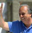 <p>Luiz Fernando Pez&atilde;o (PMDB) &eacute; candidato &agrave; reelei&ccedil;&atilde;o para o Governo do Rio de Janeiro</p>  Foto: Divulgação