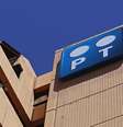 <p>Logo da Portugal Telecom fotografado na fachada da sede da companhia em Lisboa</p>  Foto: Hugo Correia / Reuters