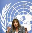 <p>Diretora-geral-assistente da OMS para sistemas de sa&uacute;de e inova&ccedil;&atilde;o, Marie-Paule Kieny, concede entrevista coletiva sobre a vacina&ccedil;&atilde;o contra o ebola, em Genebra, na Su&iacute;&ccedil;a, nesta ter&ccedil;a-feira. 21/10/2014</p>  Foto: Denis Balibouse / Reuters