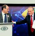 <p>Se houver grande diferença de votos, José Ivo Sartori e Tarso Genro saberão o resultado antes das 19h30</p>  Foto: Roberto Furtado / Futura Press