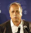 Candidato Luiz Fernando Pezão durante debate da TV Globo no Rio de Janeiro, no dia 23 de outubro  Foto: Alê Silva / Futura Press