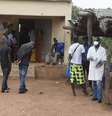<p>Uma criança morreu no Mali depois de contrair o vírus em país vizinho</p>  Foto: Joe Penney / Reuters