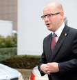 O premiê do país, Bohuslav Sobotka, qualificou a chantagem como "típica de hienas"  Foto: THIERRY CHARLIER / AFP
