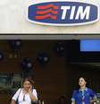 Loja da TIM no Rio de Janeiro.  Foto: Pilar Olivares (REUTERS - Tags: BUSINESS TELECOMS) / Reuters
