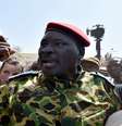 <p>O tenente-coronel&nbsp;Yacouba Isaac Zida vai liderar a transi&ccedil;&atilde;o de Burkina Faso rumo &agrave; democracia</p>  Foto: AFP