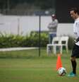Thiago Ribeiro voltou a trabalhar com bola no CT Rei Pelé  Foto: Divulgação Santos FC