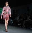 Fernanda Tavares desfila para Alexandre Herchcovitch no SPFW  Foto: Matsukawa / Frame