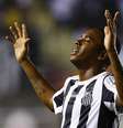 Permanência de Robinho pode passar pela Copa do Brasil  Foto: Divulgação Santos FC