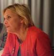 <p>Em resumo: "livrem-se do papel e comecem a escrever not&iacute;cias locais, a CNN e a FOX n&atilde;o v&ecirc;m at&eacute; a sua cidade cobrir a prefeitura", disse Eva Hamilton</p>  Foto: Henrique Medeiros / Terra