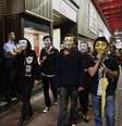 Manifestantes foram às ruas em Hong Kong e enfrentaram a polícia  Foto: Bobby Yip / Reuters